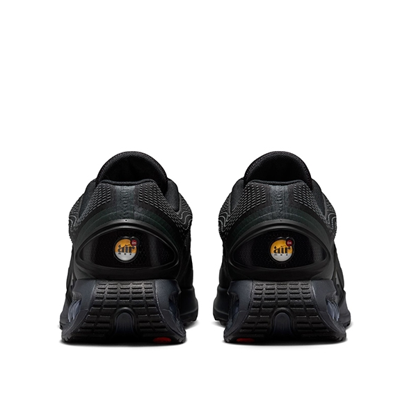 Nike Air Max DN - Black